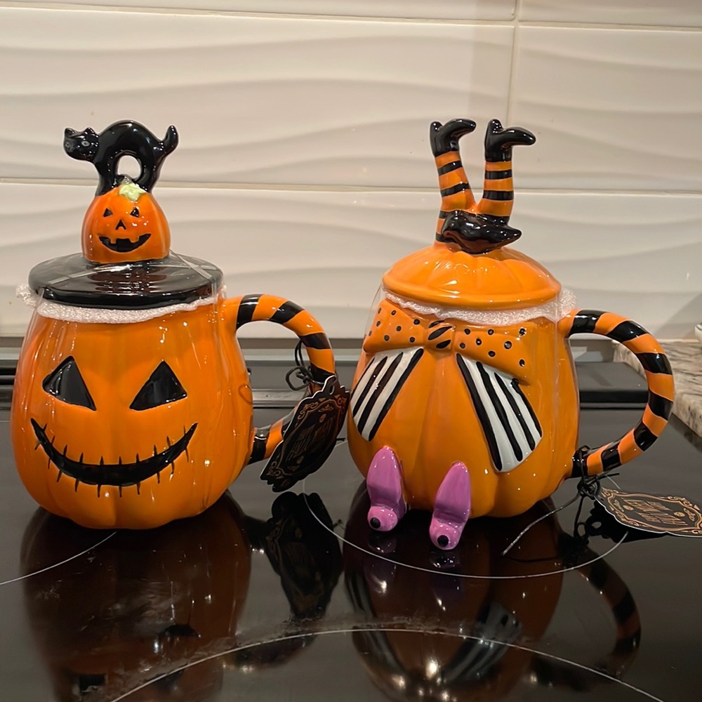 Halloween Mugs with Lids